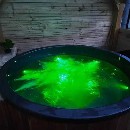 Z Jacuzzi U Mrugaly Dağ evi Poronin